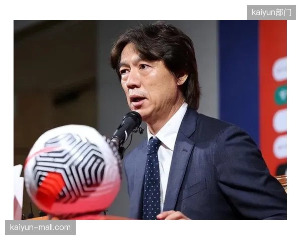 洪明甫需要有效融合本土和海外球员，避免战术执行上出现“两张皮”现象。
